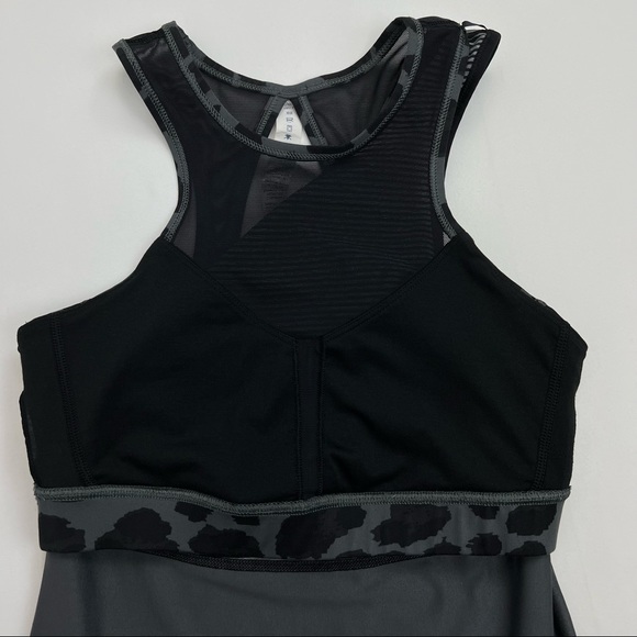 NWOT | Lululemon Camo Two In One Mesh Up Tank - Picture 6 of 14